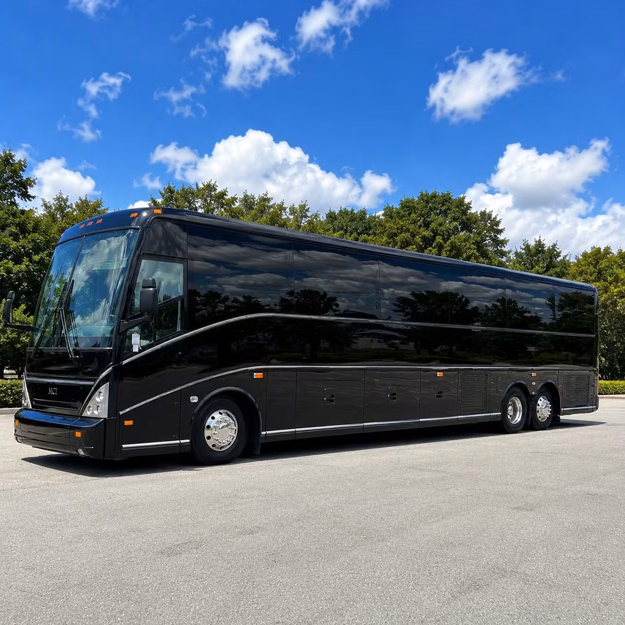 corporate airport transportation to newport news williamsburg international airport