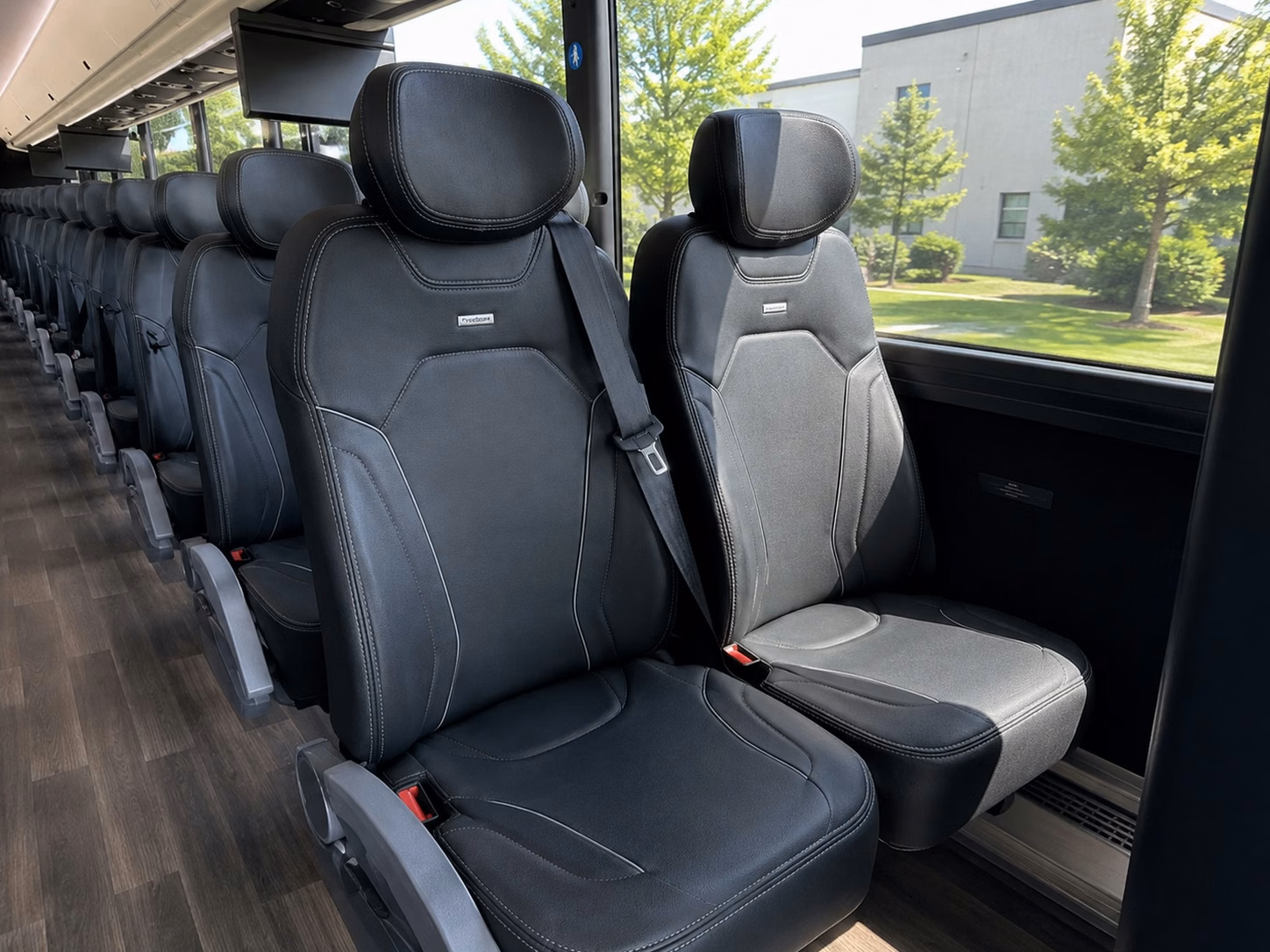 multi venue wedding days in newport news are no problem with the right bus